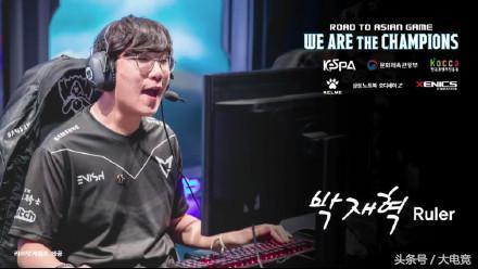 紧随其后 紧随其后